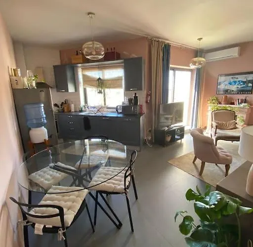 Modern Penthouse - Harbour Views Apartment Cospicua