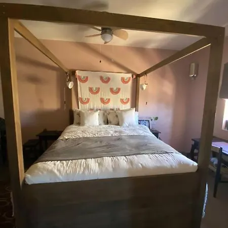 Modern Penthouse - Harbour Views Apartment *